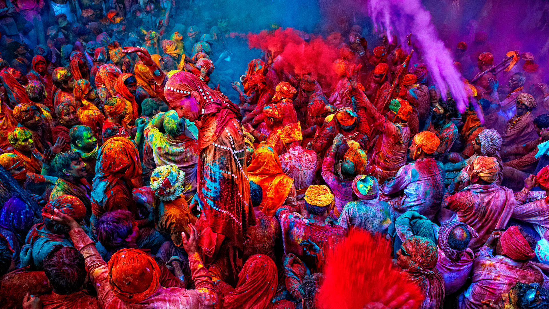 Festival Holi 2018, tras la primera luna llena comienza la primavera en India
